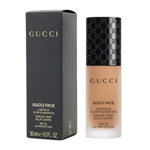 Купить тональную основу Gucci Lustrous Glow Foundation With Sunscreen Broad Spectrum SPF25 Киев, Украина