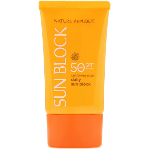 Омолаживающий солнцезащитный крем для лица Nature Republic California Aloe Daily Sunblock SPF 50 PA++++ с экстрактом алоэ
