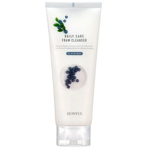Осветляющая пенка для лица Eunyul Daily Care Foam Cleanser Blueberry с экстрактом черники, 150 мл.