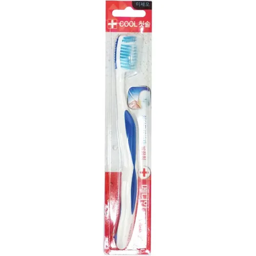 Мягкая зубная щетка Median Cool Toothbrush