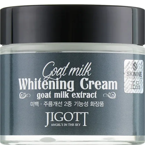 Насыщенный осветляющий крем для лица Jigott Goat Milk Whitening Rich Cream с экстрактом козьего молока, 70 мл.