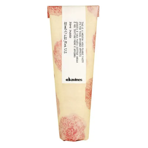 Паста для об’ємного невидимого стайлінгу волосся Davines More Inside This Is A Medium Hold Pliable Paste, 125 мл.
